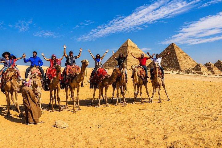 Private ViP Giza pyramids Sphinx, Camel, Guide, Lunch