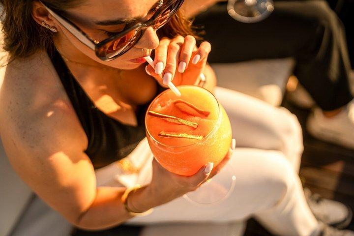 Cruzeiro do Rio Budapeste com 1 gratuito Tokaj Frizzante e Guia Áudio