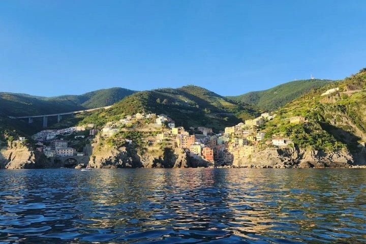 Cinque Terre båttur från Riomaggiore