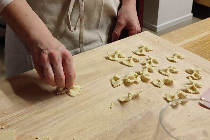 Fresh pasta cooking class with wine tasting