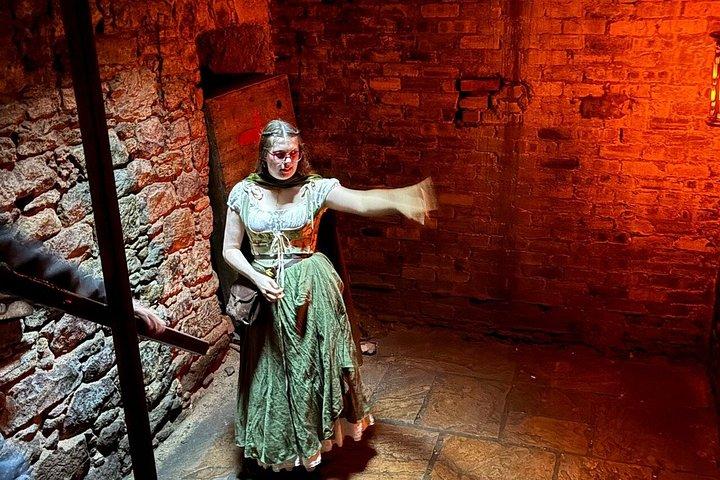 Tour storico e sotterraneo della città vecchia