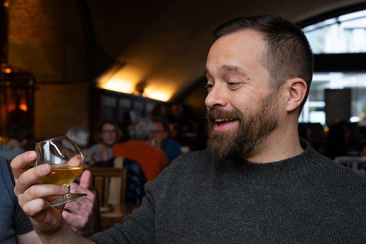 Berlin Food Tour with Full Meal & Drinks by Do Eat Better