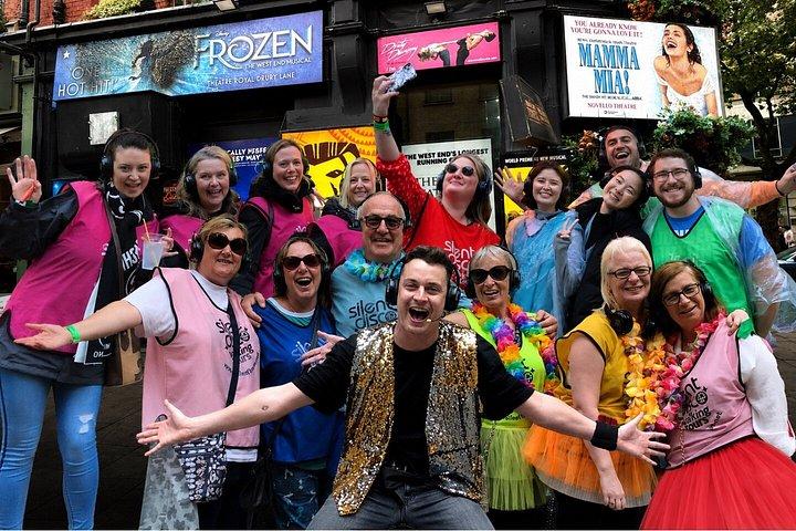 PRIVAT TUR London West End Musical Silent Disco Walking Tour