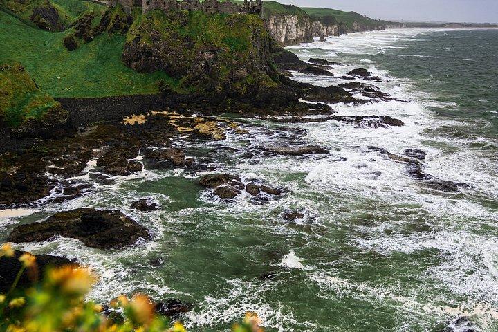 ハウス半日コース:城、村、山頂の景色