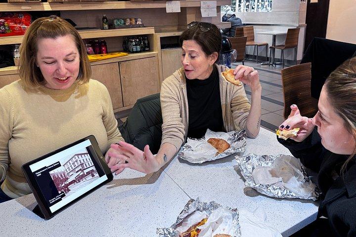 NYC朝食フード＆ランドマークツアー：コーヒー、ベーグル、ドーナツ+
