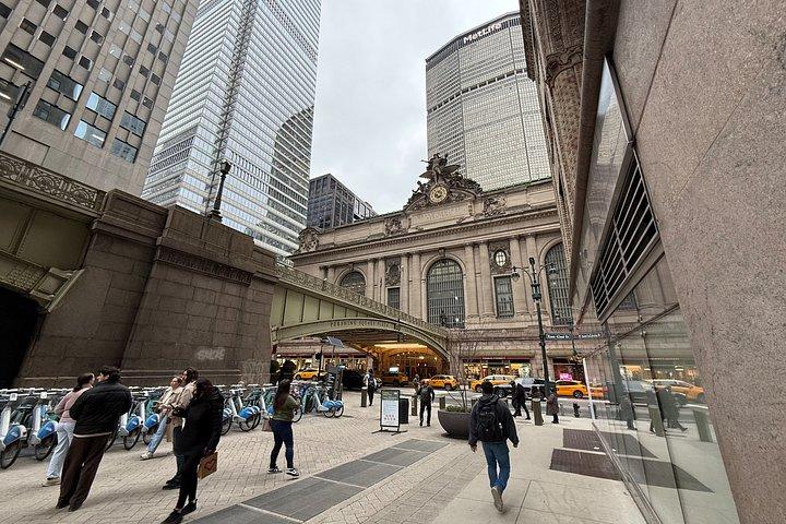 NYC朝食フード＆ランドマークツアー：コーヒー、ベーグル、ドーナツ+