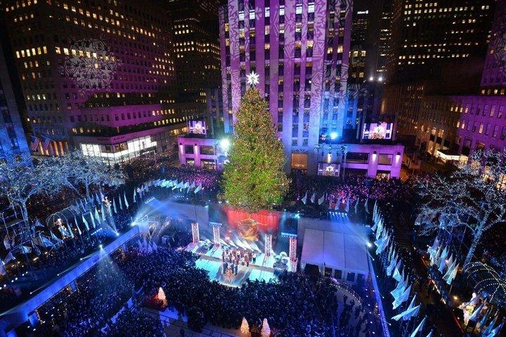 NYC Rockettes Show From Northeastの夜行バスツアー