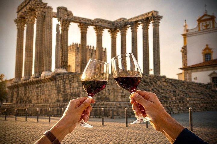 Visite privée des vins Evora et Alentejo au départ de Lisbonne - Traditions locales