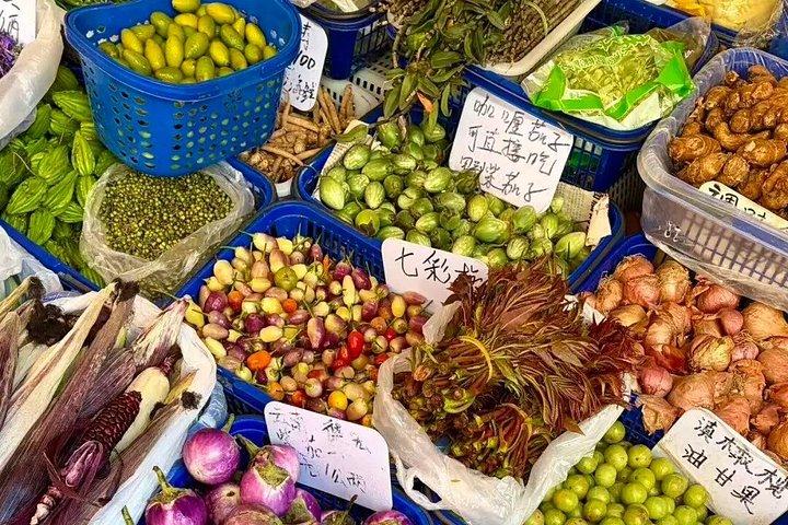 昆明地方生活大関伝心市場食と文化ツアー