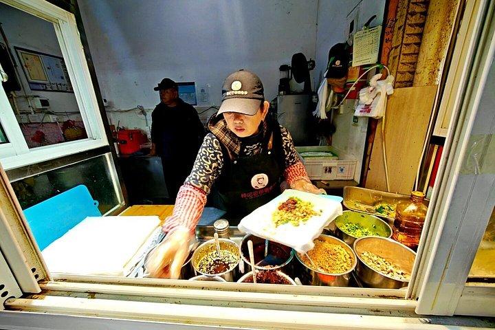 昆明地方生活大関伝心市場食と文化ツアー
