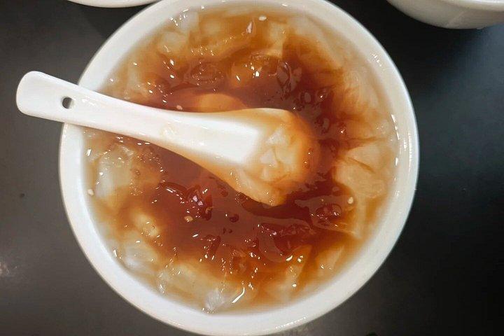 昆明地方生活大関伝心市場食と文化ツアー