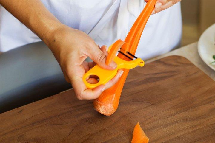 シャーロットで地元シェフと色とりどりの穀物丼料理教室