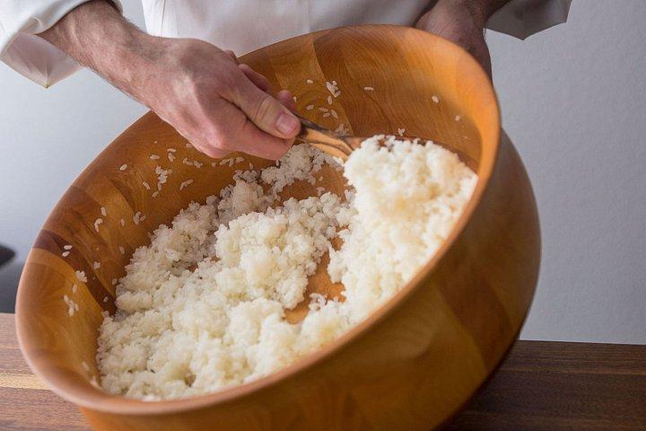 オーランドの地元醸造所で楽しい寿司作り教室