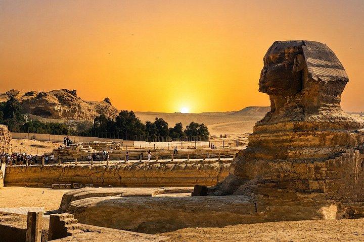 Private ViP Giza pyramids Sphinx, Camel, Guide, Lunch