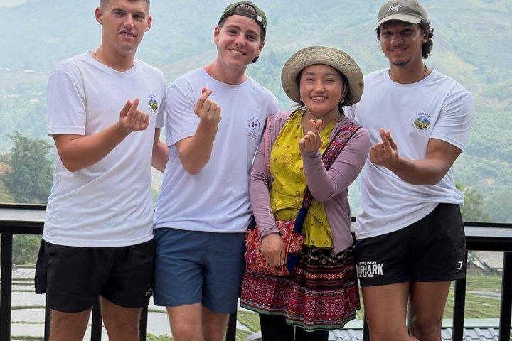 本格2 - 地元ブラックモン族と日帰りサパトレッキング＆ホームステイ