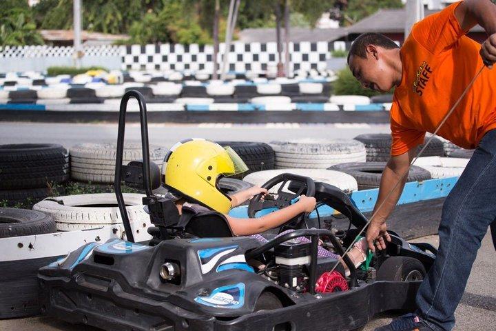 EasyKart パタヤ バリハイ ピア アウトドアゴーカート