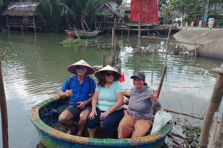 Tra Nhieu Village & Kim Bong Eco Cycling Tour from Hoian, Da Nang