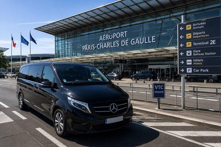 Privat transfer CDG Paris i minibuss