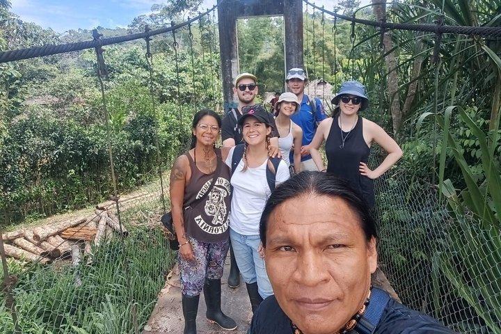 Amazon Puyo 3 Days 2 Nights | Caimans, Waterfall and Jungle
