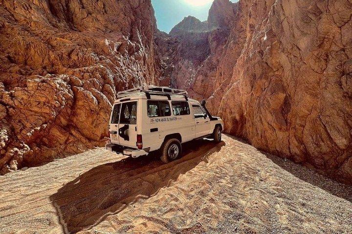 Jeep Safari Canyon Salama y esnórquel en la ciudad de Dahab desde Sharm
