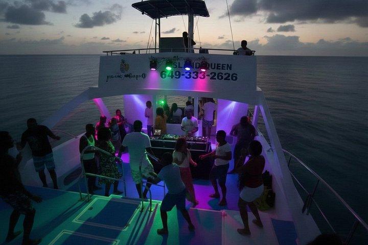 Catamaran Party Tour 5 Hour Adults Only Experience in Grace Bay