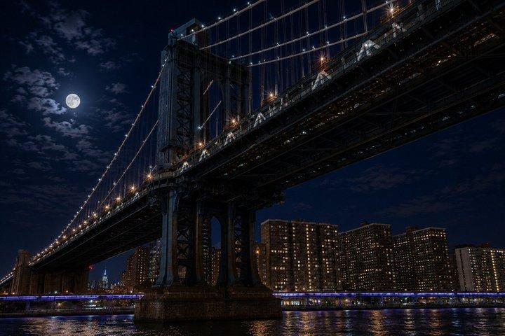 45 - Crociera notturna della Statua della Libertà