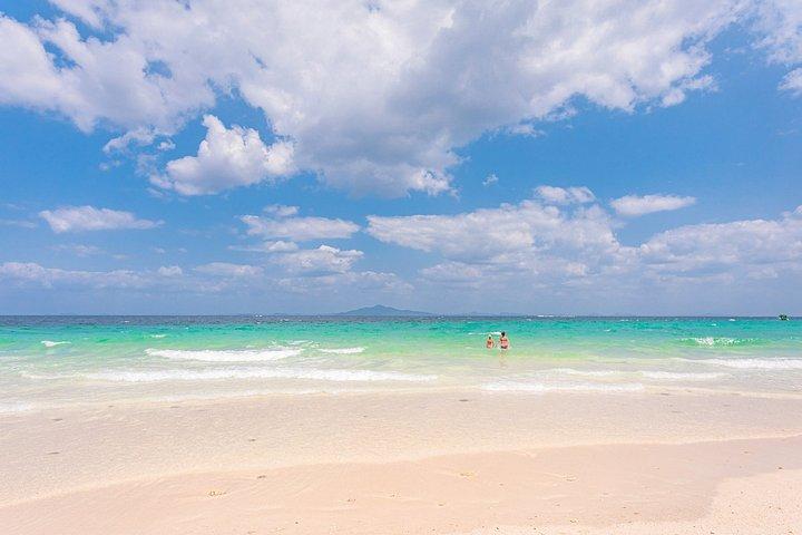 クラビ発ピピ島＆バンブー島1日カタマランツアー