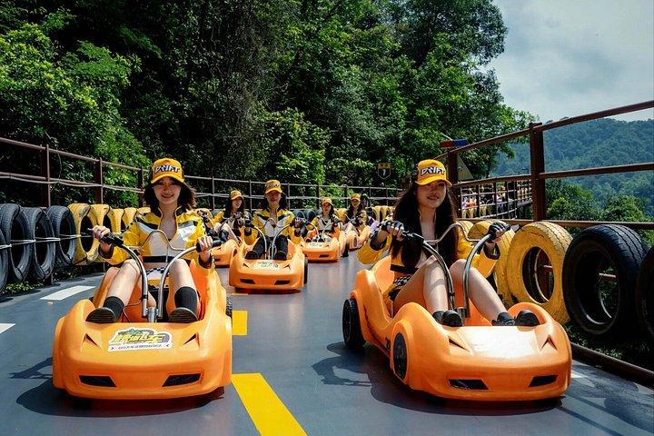 グラスブリッジ滝マウントと洞窟の妖精の国プライベートトランスポート