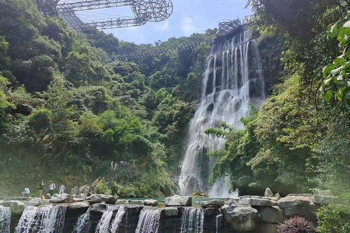 グラスブリッジ滝マウントと洞窟の妖精の国プライベートトランスポート