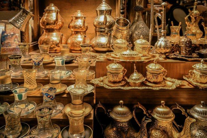 Private Grand Bazaar Shopping Tour with Local Insider