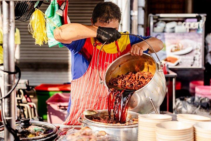 15 種類以上の試食付きグッドモーニング ペナン フード ツアー