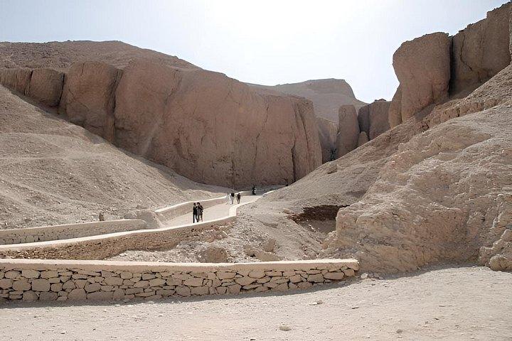 ルクソール西岸ツアーキングスクイーンズとハブ寺院