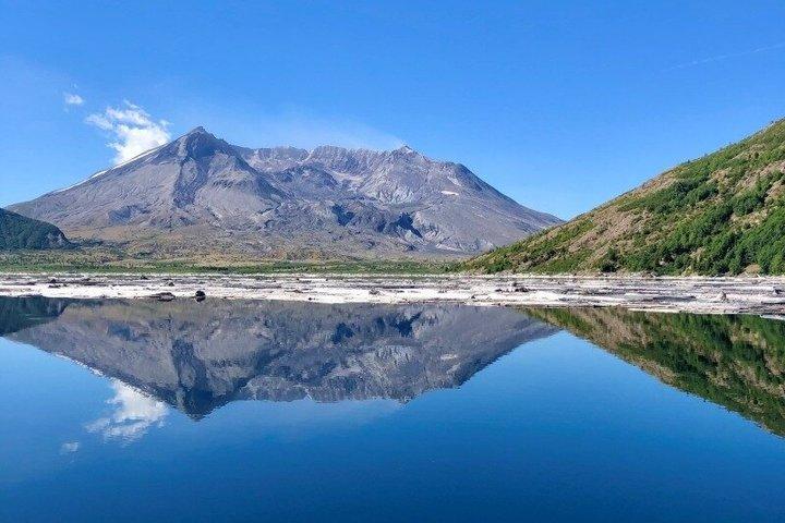 De Seattle: Monte St. Helens e Monte Rainier Tour Privado