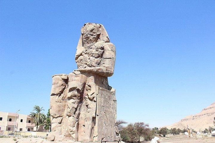 ルクソール西岸ツアーキングスクイーンズとハブ寺院