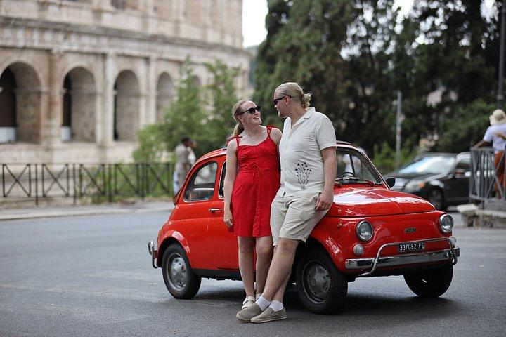 ドルチェ・ヴィータ・ローマ：レトロなフィアット500での旅