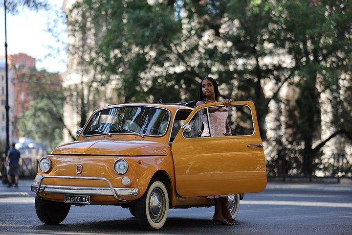 ドルチェ・ヴィータ・ローマ：レトロなフィアット500での旅