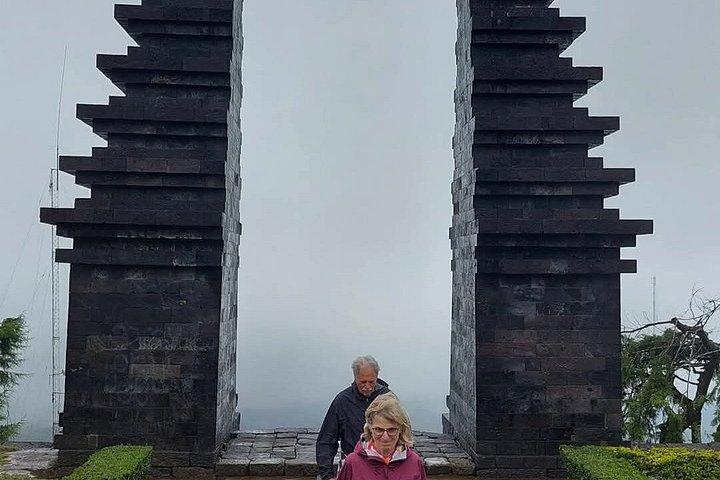 Private Car & Driver in Yogyakarta – Flexible, Customized Tours