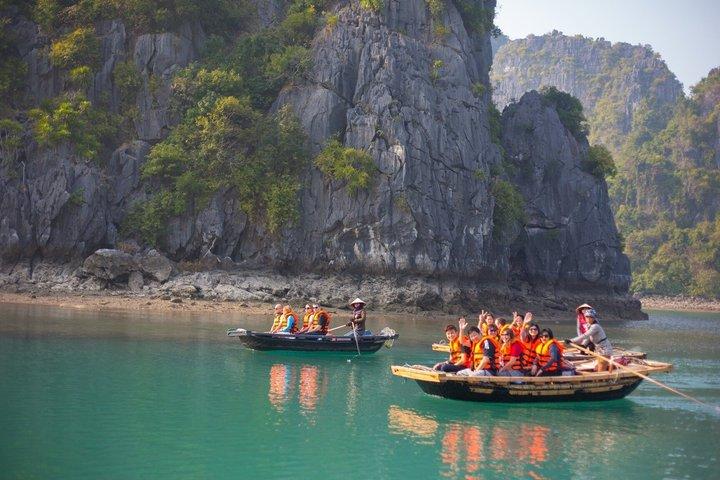 Hanoi : Baie de Bai Tu Long avec croisières Signature 2D1N