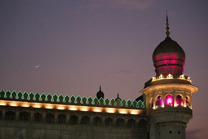 Hyderabad 2 Hour Guided Evening Walking Tour