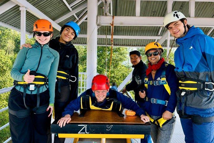 Kathmandu : Avventura con zipline a Nagarkot con pick-up e pranzo