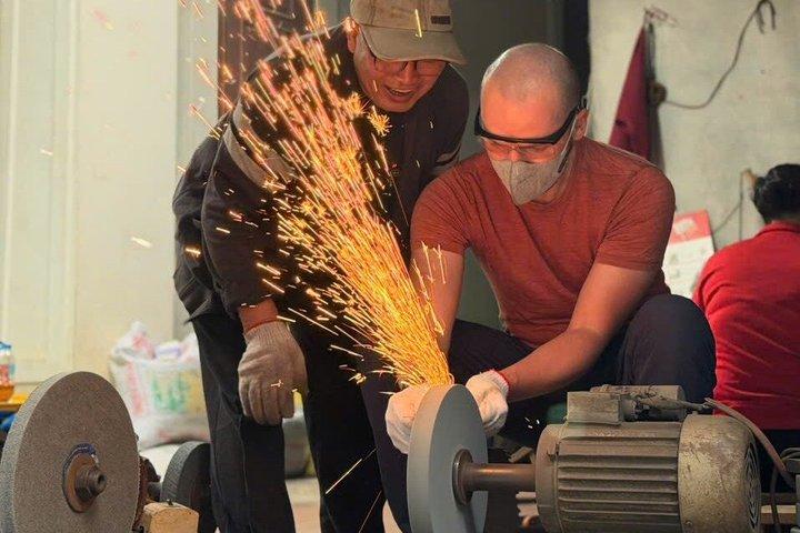Hands on Knife Making Experience in Hanoi
