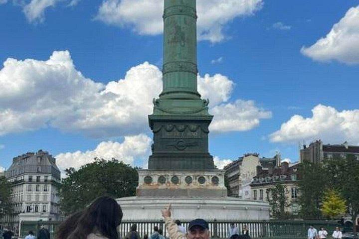 拡張現実を使ったフランス語革命ウォーキングツアー