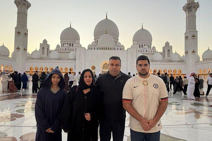 Abu Dhabi Half Day Guided City Tour - Sharing Experience