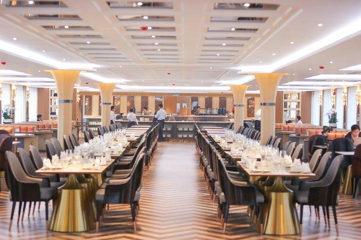 Luna Croisière de luxe Scenic Ha Long Bay Voyage avec déjeuner et piscine