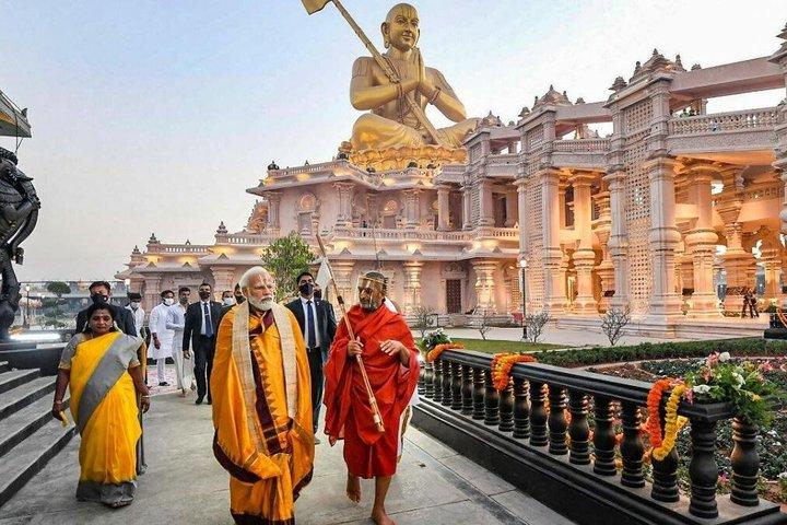 Hyderabad City Temples: A Spiritual Private Tour with Guide & Car