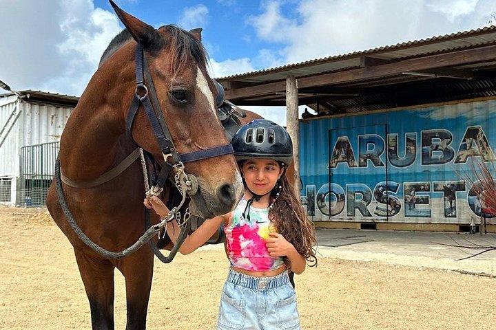 アルバのリトル ナチュラル ブリッジへの 2 時間の乗馬ツアー