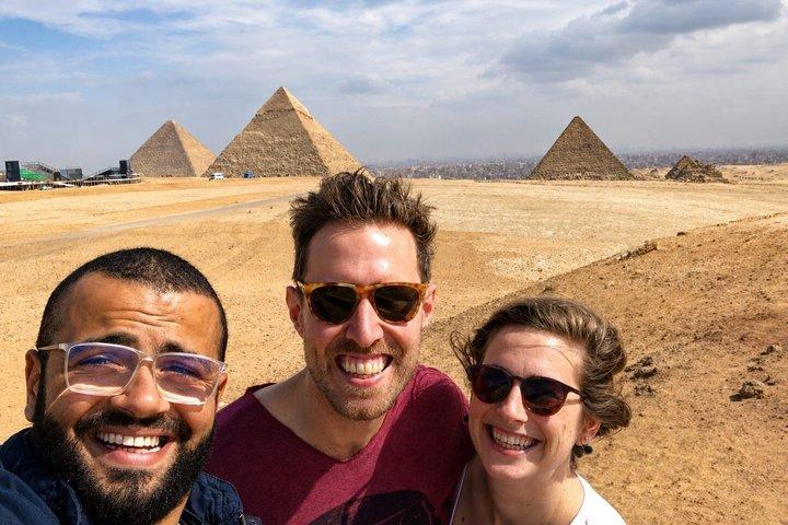 Private ViP Giza pyramids Sphinx, Camel, Guide, Lunch