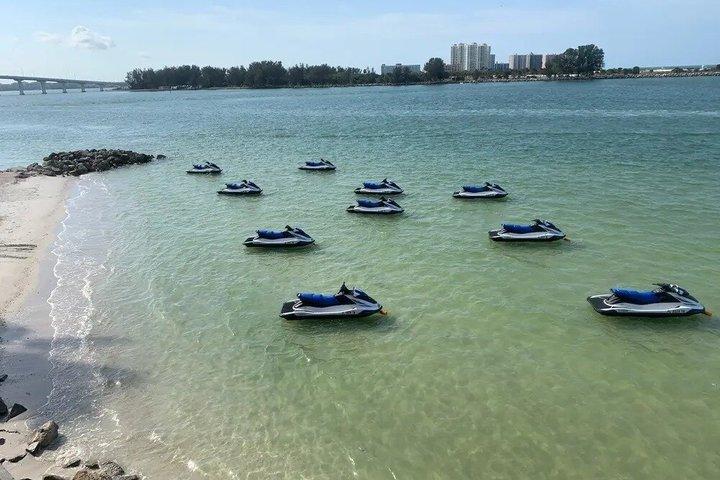 30 minuti di noleggio moto d'acqua presso la pensione Clearwater Beach