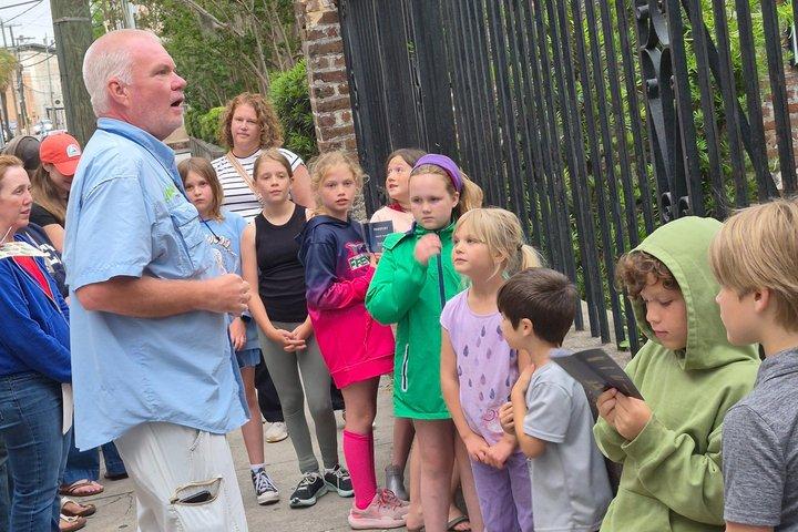 Junior Paspoortervaring voor Gezinnen in Charleston