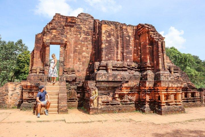 Lille gruppe Deluxe Tour til My Son Ruins og Hoi An River Cruise